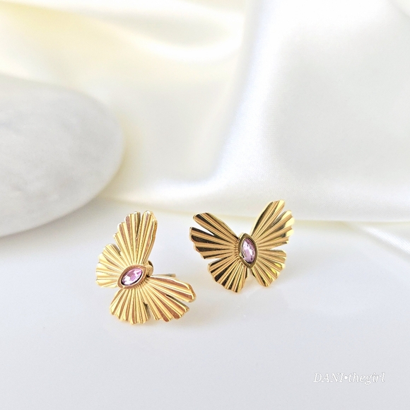 NEW 18K Gold Plated Pink Marquise Diamond Textured Butterfly Stud Earrings - Picture 1 of 6